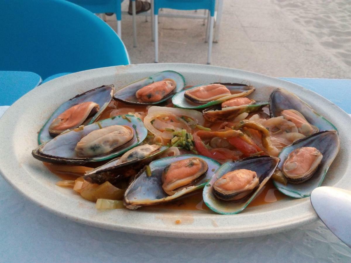 Seaparty Almada Exterior photo